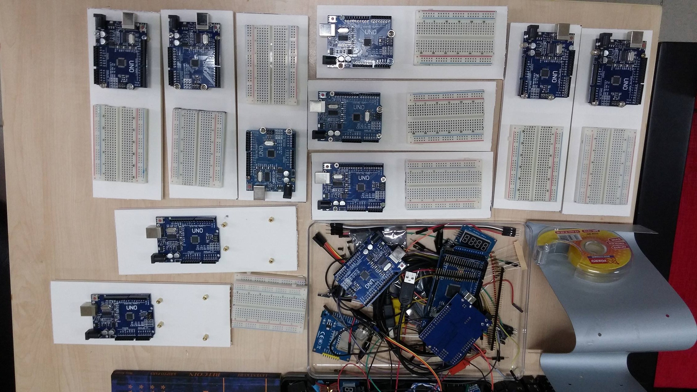 Kablo kanalından Arduino deney tahtası yapmak